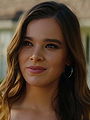 Hailee Steinfeld