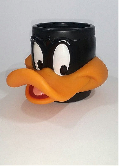 1992 KFC Warner Bros. Looney Tunes Daffy Duck Plastic Mug