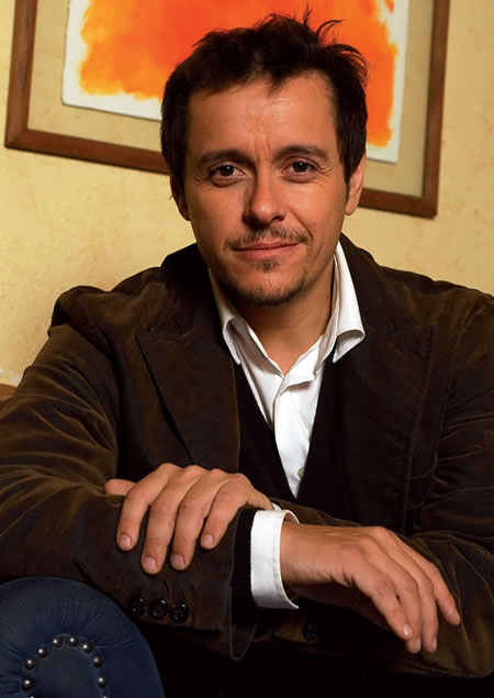 Álvaro Morales