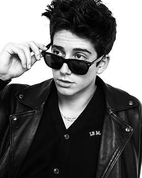 Milo Manheim