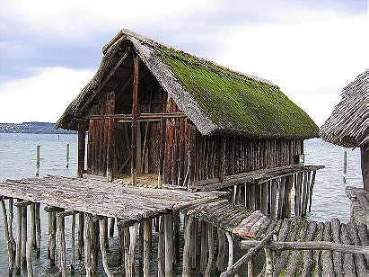 Prehistoric pile dwellings around the Alps