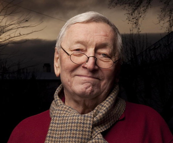 Rolv Wesenlund