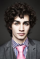 Robert Sheehan Pictures And Photos