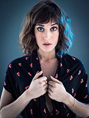 Lizzy Caplan