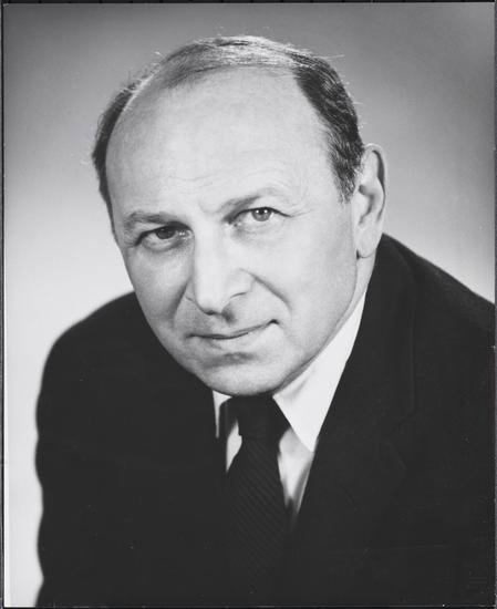 Morris Carnovsky