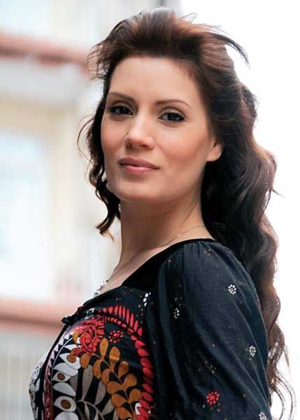 Ayca Varlier