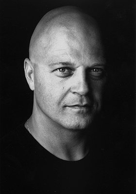 Michael Chiklis