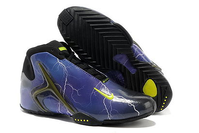 Zoom Hyperflight 