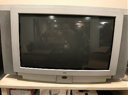 Loewe Planus 4670ZW Television made in West Germany