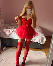 Belle Olivia pictures and photos