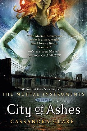 City of Ashes (The Mortal Instruments, Book 2)