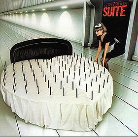 Honeymoon Suite 
