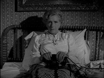 Nora Marlowe