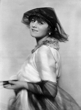 Lilly Flohr