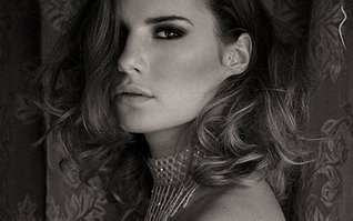 Pauline Santamaria pictures and photos