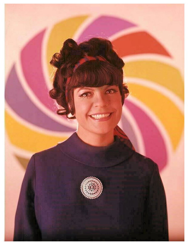 Jo Anne Worley
