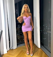 Belle Olivia pictures and photos