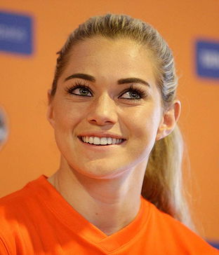 Kealia Ohai Watt debuts jersey number and last name with her new team