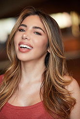 Emmy Elliott pictures and photos