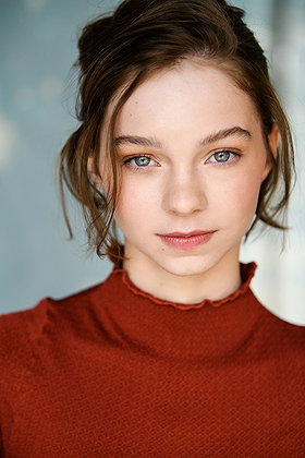 Emma Myers