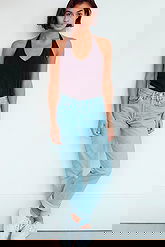 Nia Towle pictures and photos