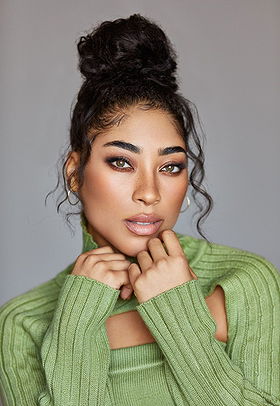 Adriyan Rae