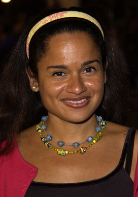 Tracy Vilar