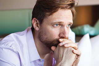 Teddy Sears pictures and photos