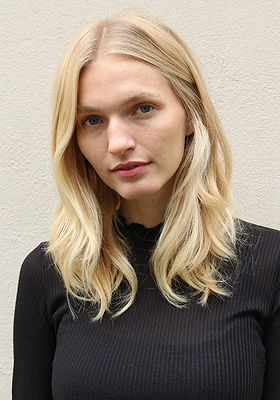 Nele Debertshauser