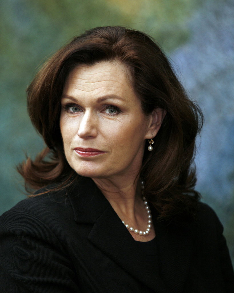 Liz Snoyink