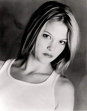 Nicki Aycox