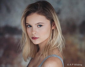 Mia Jenkins pictures and photos