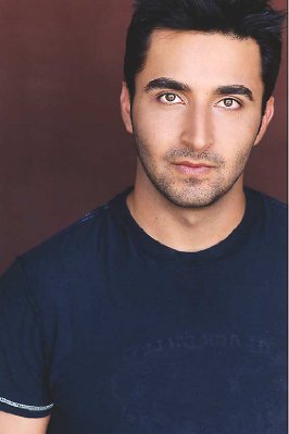 Pej Vahdat