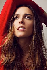 Emma Thorne pictures and photos