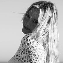 Camille Kostek pictures and photos