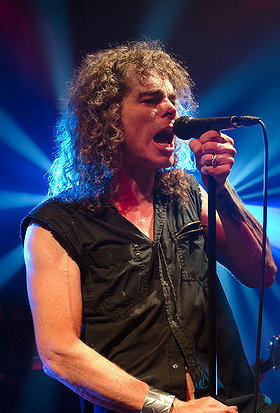 Bobby Ellsworth