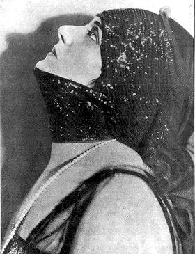 Dolores Cassinelli