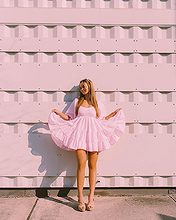 Lilah Pate pictures and photos