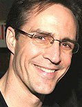 Howard McGillin