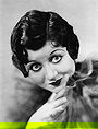 Mae Questel