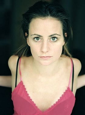 Dunja Isabelle Theilkaes
