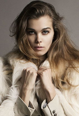 LOUISA MODELS