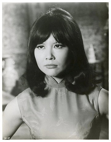 Tsai Chin