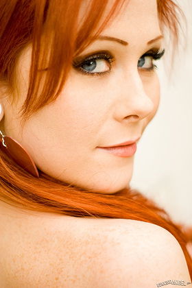 Model Misty Dawn