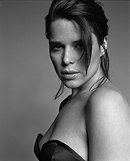 Neve Campbell