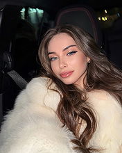 Diana Babyna pictures and photos