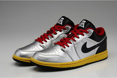 Discount Price Sale Nike Michael Jordan 1 Basketball Trainers : Metallic Silver & Black/