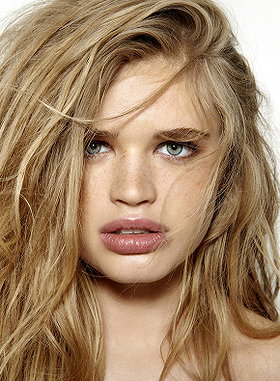Ella Hope
