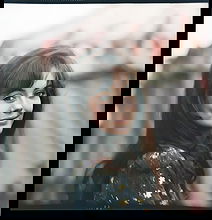 Leslie-Anne Down pictures and photos