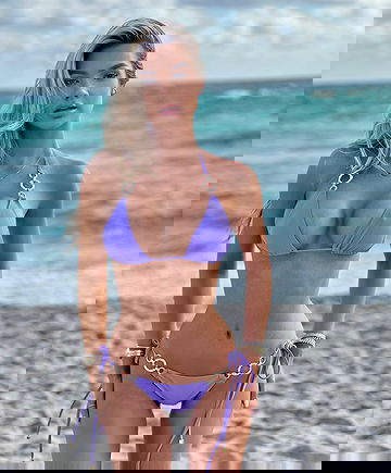Alexa Collins